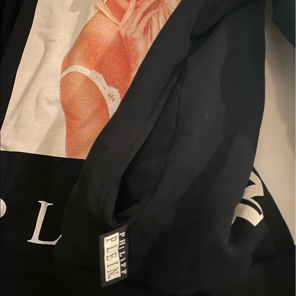 PHILIPP PLEIN x PLAYBOY Black 'Playboy Cover' Sweatshirt (unisex) - Picture 4 of 16